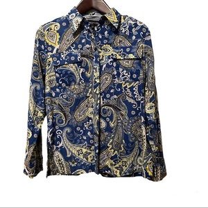 Jones New York Signature.  button up. Full sleeves adjustable to 3/4 sleeve.